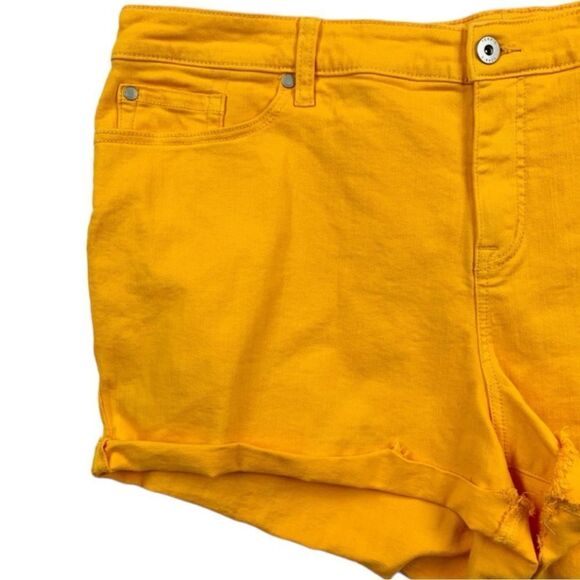 Torrid Mango Mid-Rise Vintage Stretch Midi Short Size 20 - Picture 7 of 9